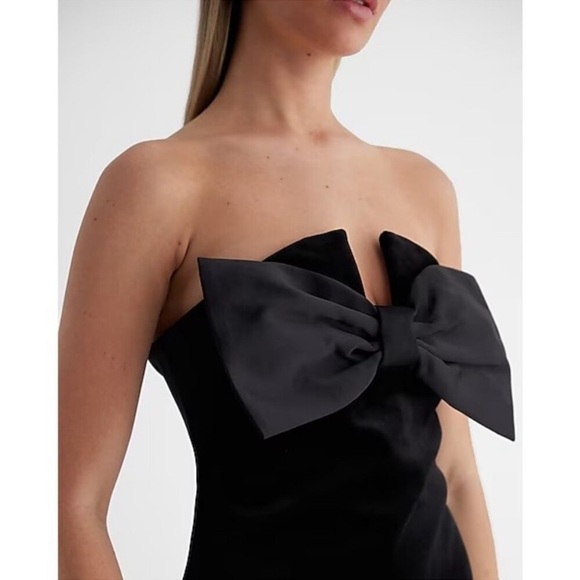 Express viral velvet black mini dress with satin bow detail - Picture 11 of 13